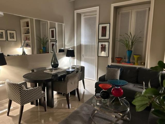 Elegante Stanza Nel Cuore Di Porta Venezia A Milano 외부 사진